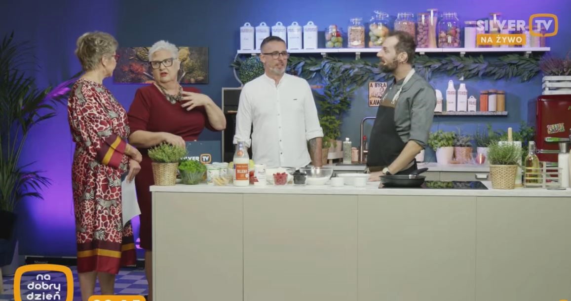 Jakub Kasiński w kuchni