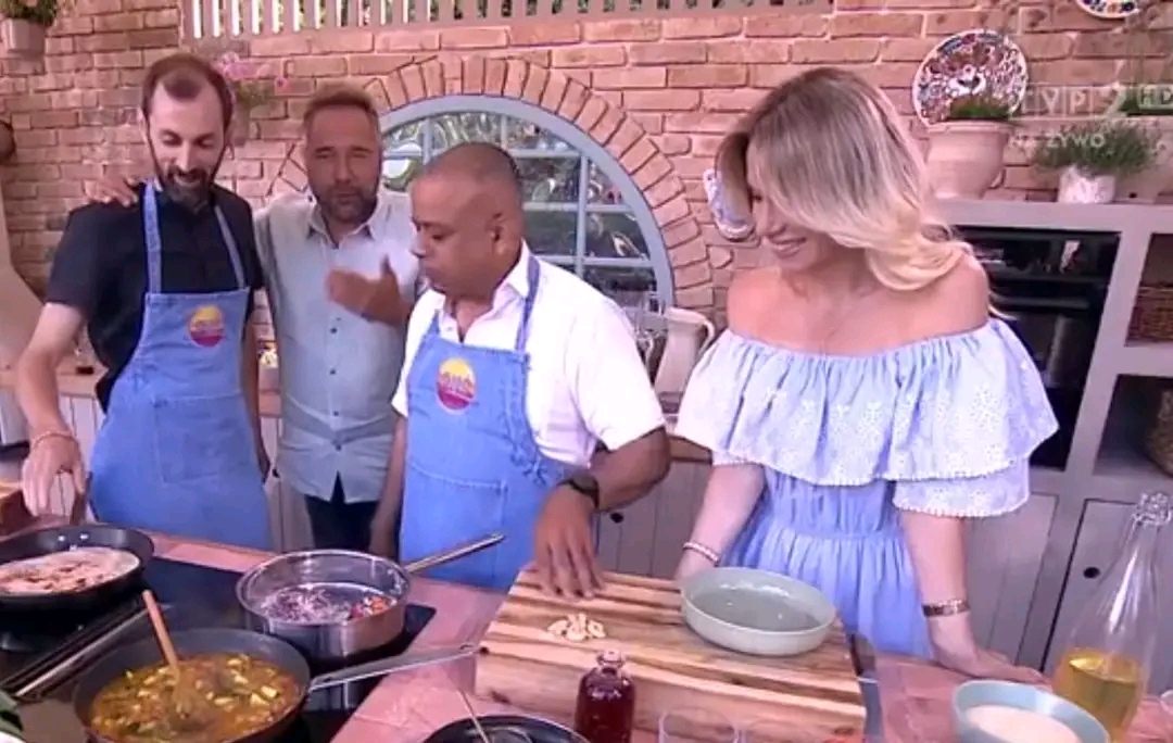 Jakub Kasiński w kuchni